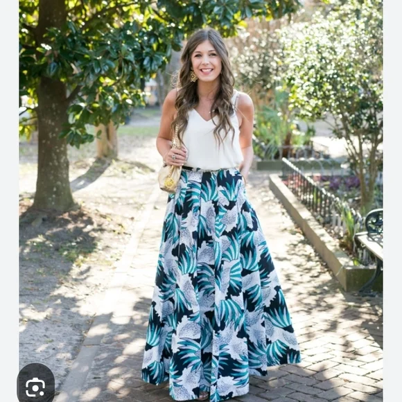 Francis & Benedict Green Floral batik Like Maxi Skirt From Togo NWT - Picture 4 of 10